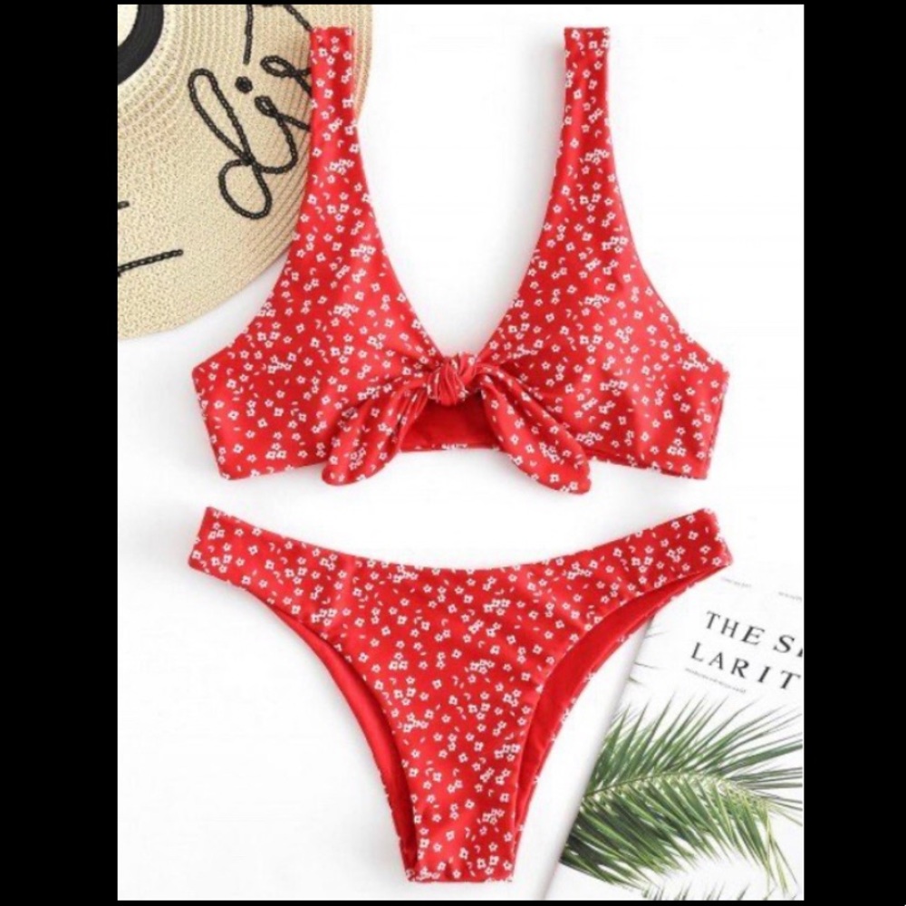 Tiny floral low waisted knot bikini swimsuit L